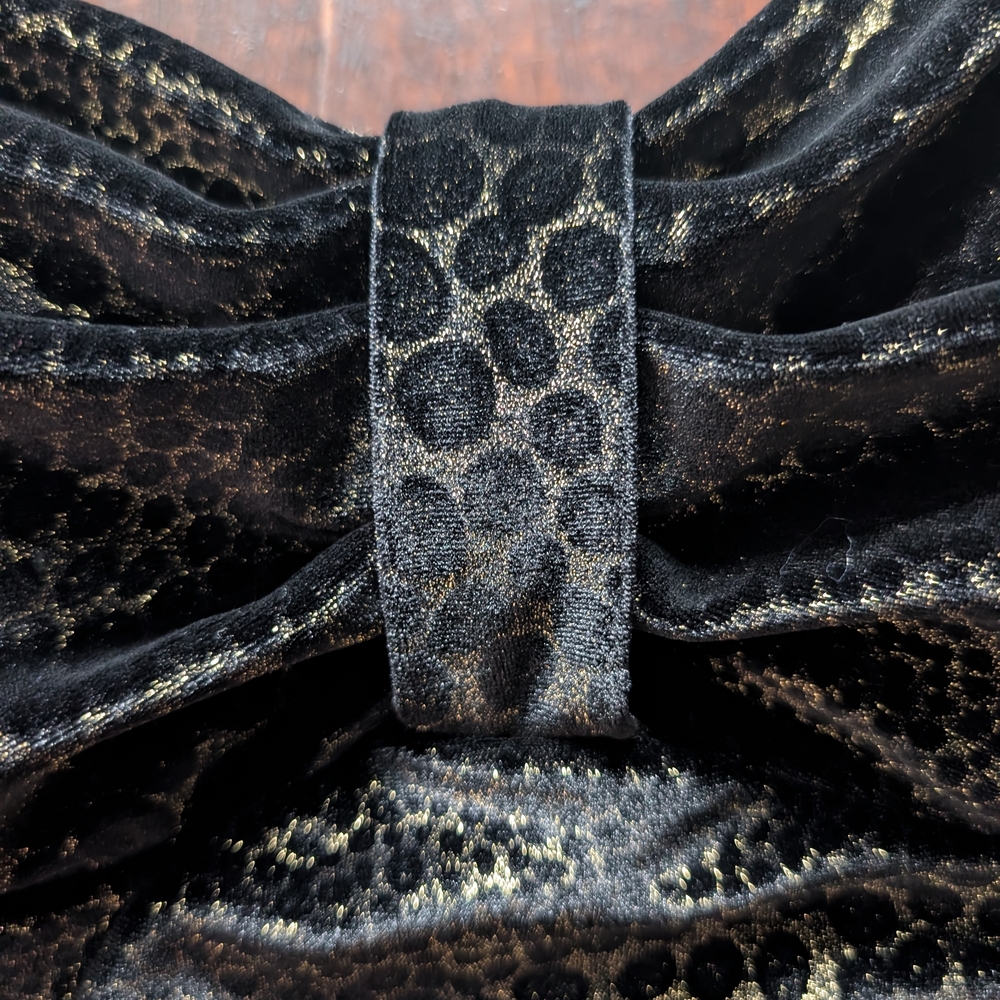 Black Velvet Dress with Subtle Leopard Print Shine - Picture 3 of 11